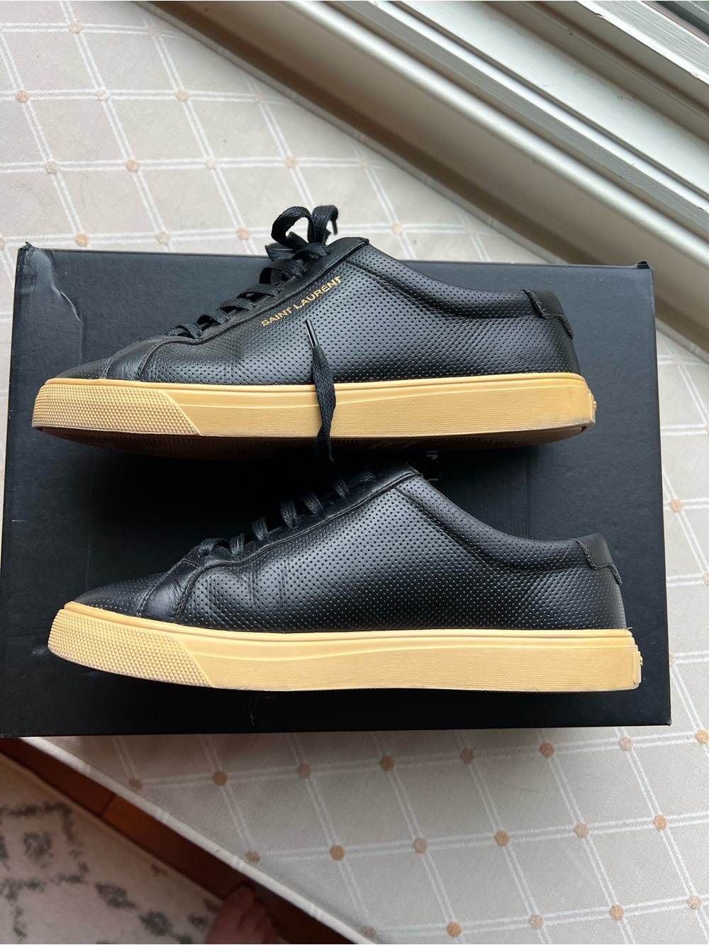 Saint Laurent Black Leather Low-Top Sneakers with Tan Gum Sole - Picture 7 of 14